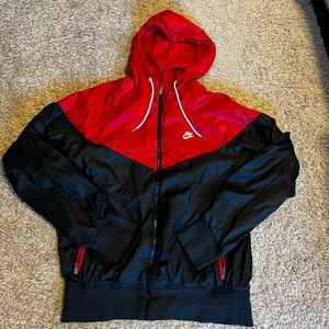 Black & red Nike men’s jacket